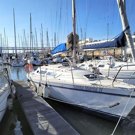 Be Local - Sleep Aboard The Santa Maria Sailing Boat In Lisbon Apartment Exterior photo