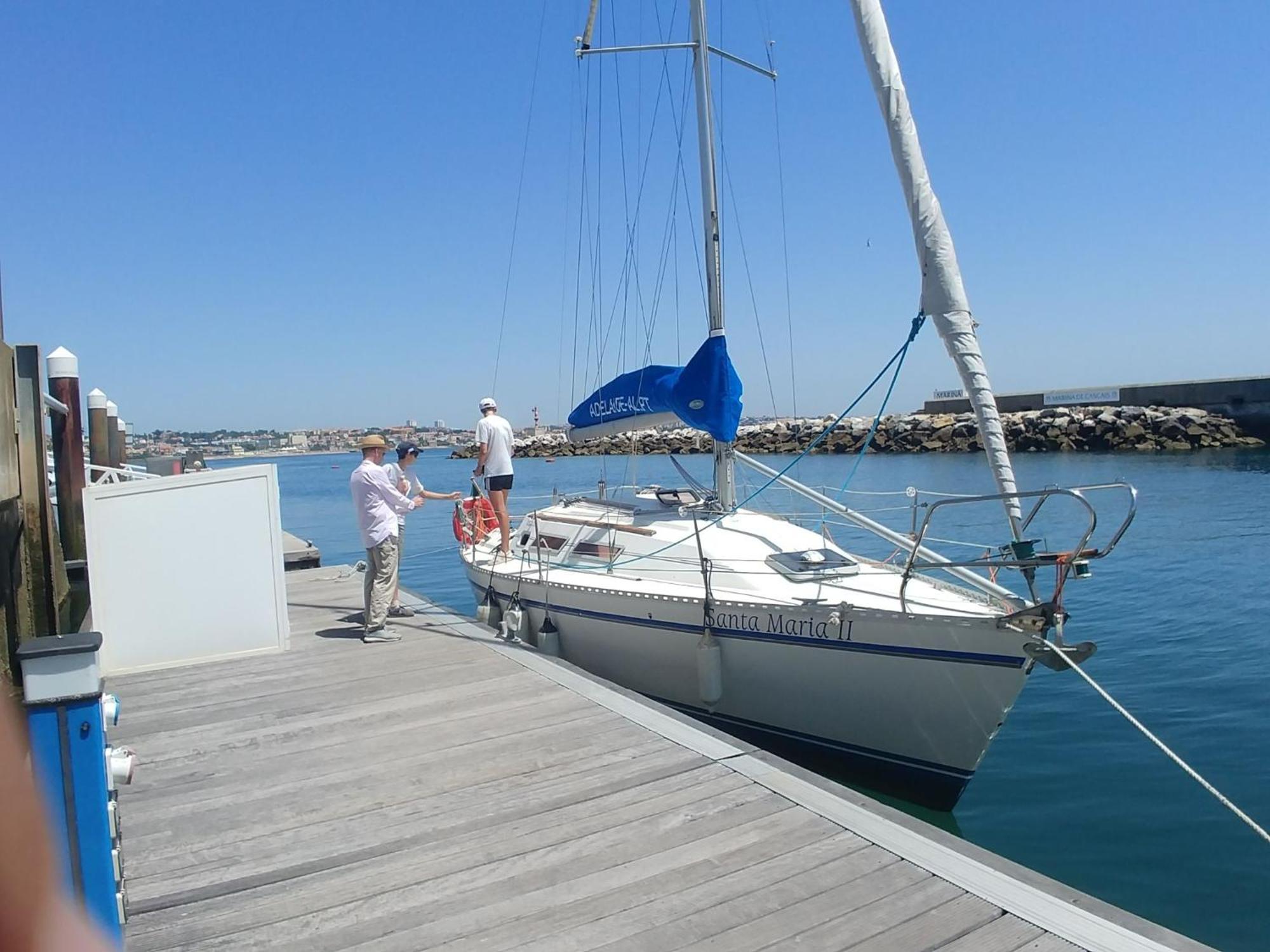 Be Local - Sleep Aboard The Santa Maria Sailing Boat In Lisbon Apartment Exterior photo