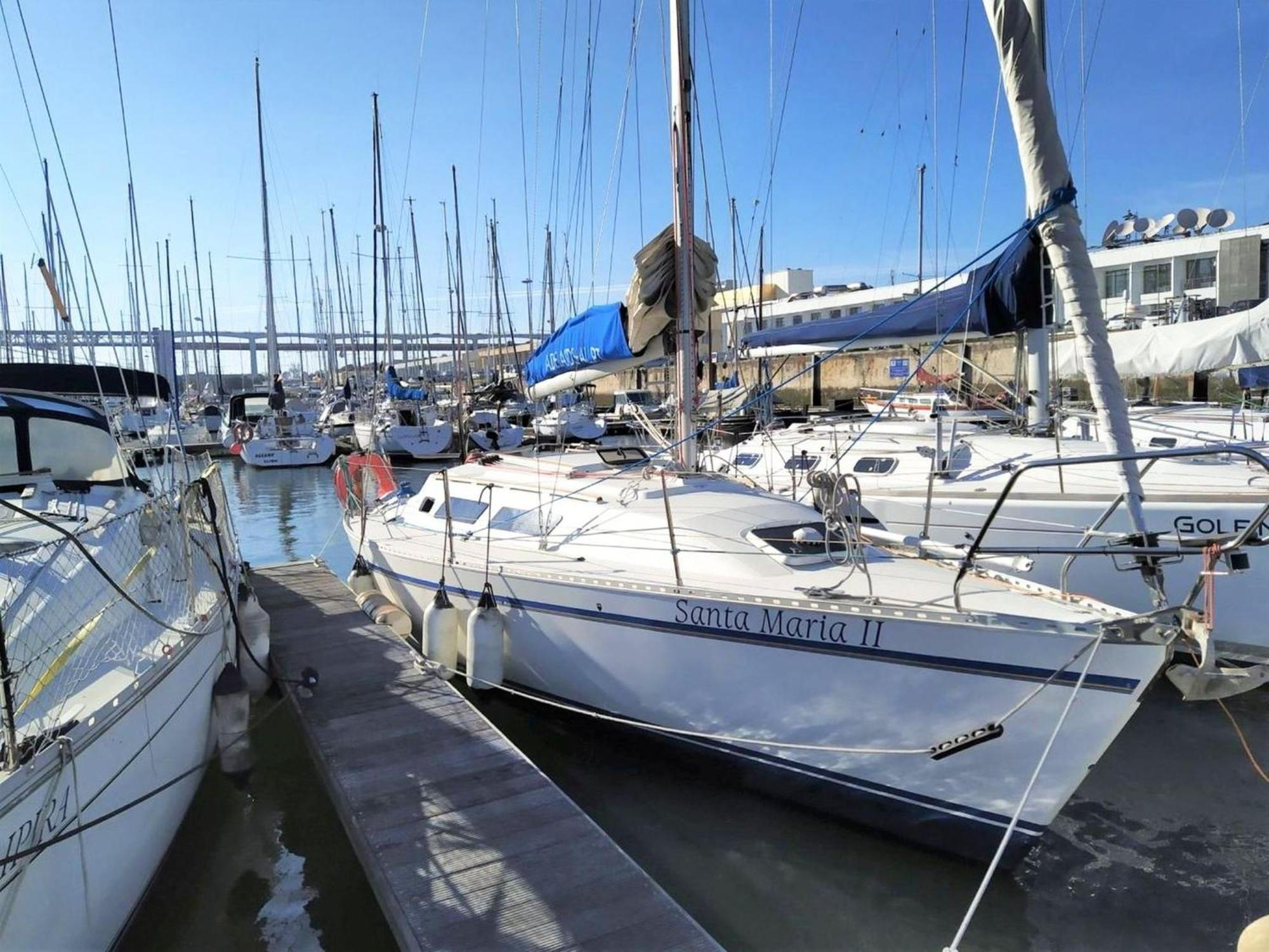 Be Local - Sleep Aboard The Santa Maria Sailing Boat In Lisbon Apartment Exterior photo